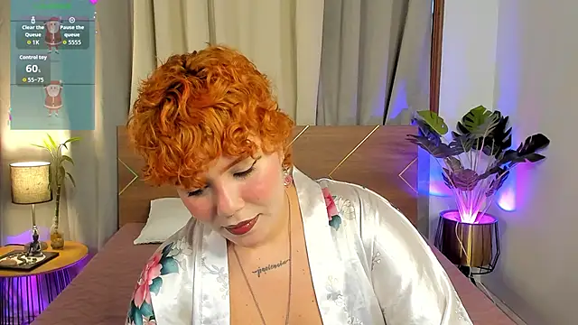 Snapshot of Amy_art chatting on November 28, 2025, 7:47 pm Amy art online show from November 28, 2025, 7:47 pm