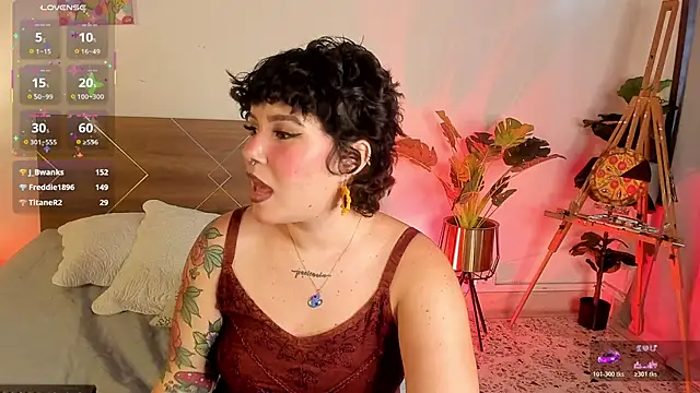 Amy art online show from May 20, 2026, 9:01 pm