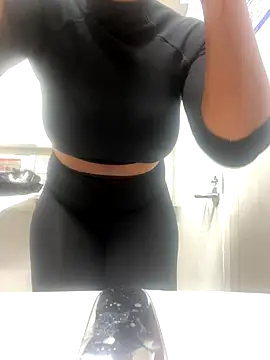 HoneyDripHer online show from September 23, 2025, 10:55 am