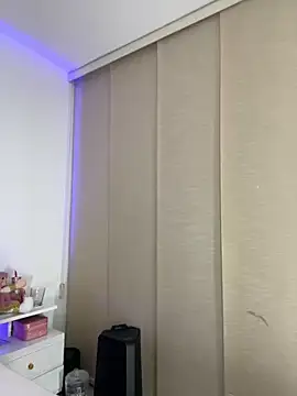 dalila sandersxxx online show from December 13, 2024, 4:22 am