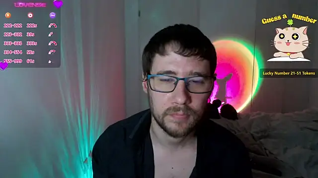 Snapshot of Thomas_Mrd chatting on December 18, 2024, 1:05 am Thomas Mrd online show from December 18, 2024, 1:05 am
