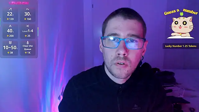 Snapshot of Thomas_Mrd chatting on March 7, 2025, 4:02 am Thomas Mrd online show from March 7, 2025, 4:02 am