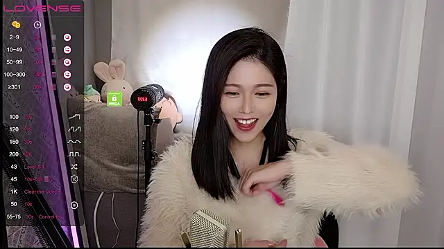 Snapshot of tw_lala chatting on December 2, 2024, 4:04 pm tw lala online show from December 2, 2024, 4:04 pm