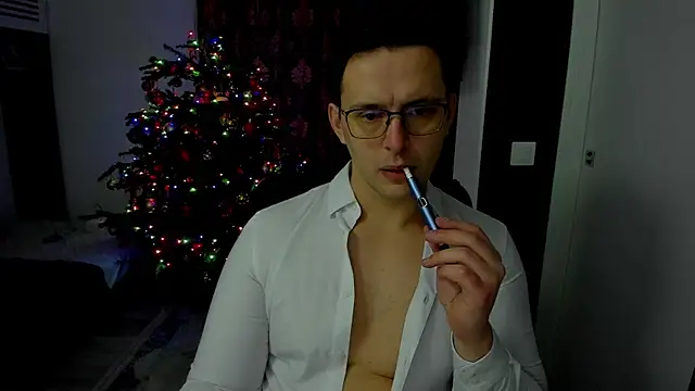 Snapshot of sexxymuscles4u chatting on January 10, 2026, 2:34 pm sexxymuscles4u online show from January 10, 2026, 2:34 pm