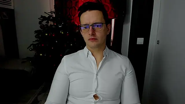 Snapshot of sexxymuscles4u chatting on January 13, 2026, 7:34 am sexxymuscles4u online show from January 13, 2026, 7:34 am