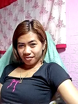 Cutie body11 online show from April 6, 2026, 11:39 pm