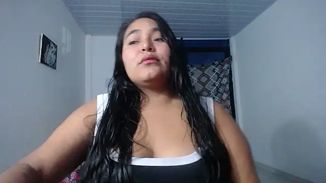 sirena 15 online show from October 9, 2025, 5:52 am