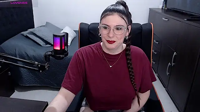 Snapshot of xxbbtaa chatting on May 18, 2026, 2:33 am xxbbtaa online show from May 18, 2026, 2:33 am
