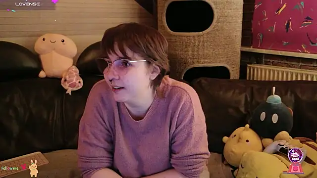 Snapshot of GamerGirl_Eve chatting on November 14, 2025, 7:17 pm GamerGirl Eve online show from November 14, 2025, 7:17 pm