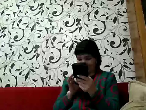 JeaneDavis online show from December 15, 2025, 4:46 pm