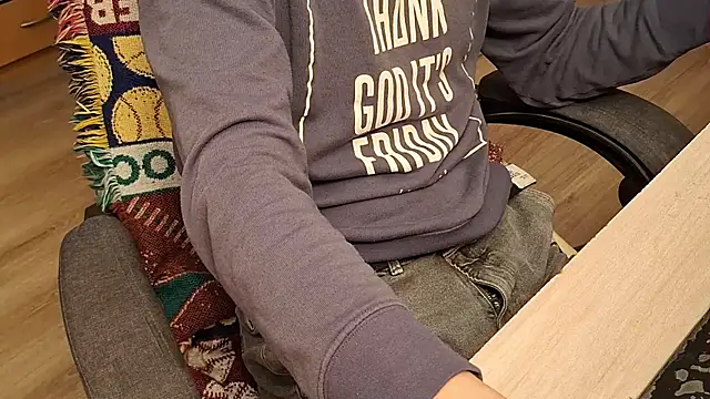 Danyell K287 online show from April 2, 2026, 8:37 pm