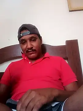 Snapshot of Faelpauzudo13 chatting on February 23, 2026, 12:39 pm Faelpauzudo13 online show from February 23, 2026, 12:39 pm