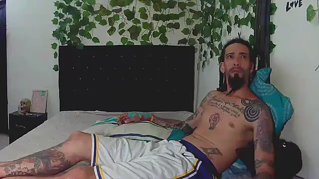 caribbeanlover1 online show from January 7, 2026, 2:49 am