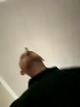 smokeymt420 online show from November 17, 2025, 8:29 am