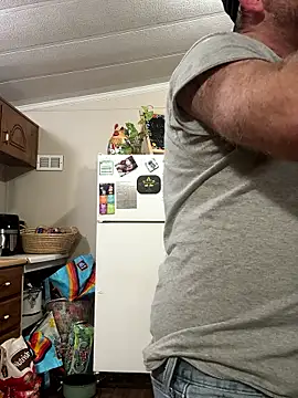 smokeymt420 online show from January 18, 2026, 6:17 am