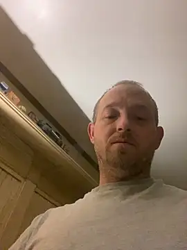 smokeymt420 online show from January 17, 2025, 5:32 am