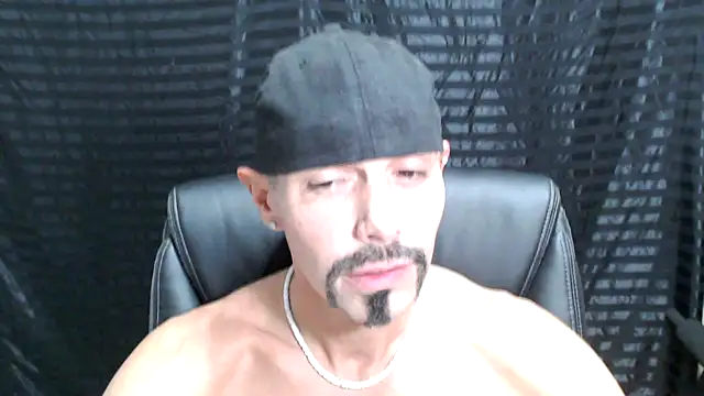 ThickD2C online show from December 13, 2024, 7:32 pm
