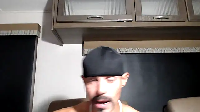 Snapshot of ThickD2C chatting on February 11, 2026, 6:41 pm ThickD2C online show from February 11, 2026, 6:41 pm