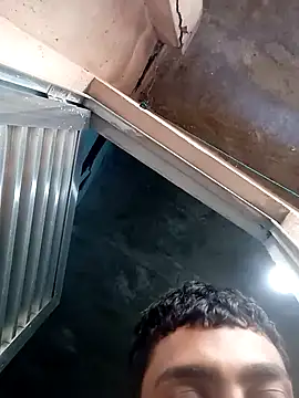 Junior013R online show from September 22, 2025, 11:05 am