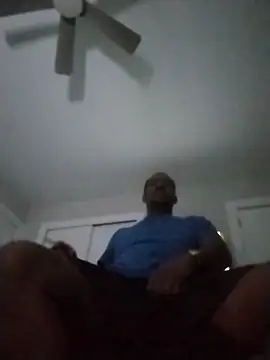 Makeyoucumallover online show from November 20, 2025, 5:30 am