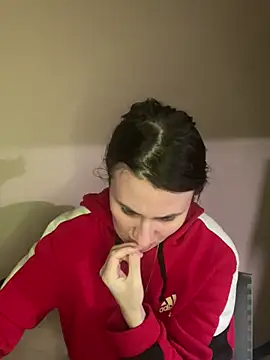 Flossy Vettie online show from April 9, 2026, 6:25 pm