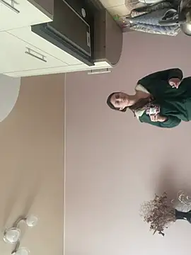 Flossy Vettie online show from March 6, 2026, 11:49 am