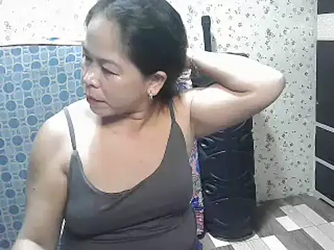 yummytitsxxx168 online show from February 27, 2025, 2:14 am