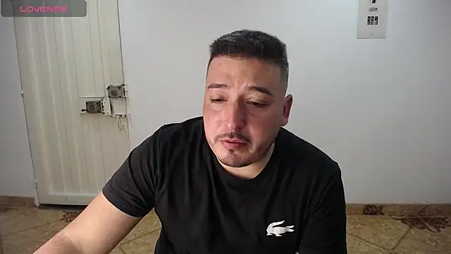 antonycruz online show from June 10, 2026, 1:29 am