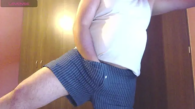 Snapshot of antonycruz chatting on February 25, 2026, 1:39 am antonycruz online show from February 25, 2026, 1:39 am