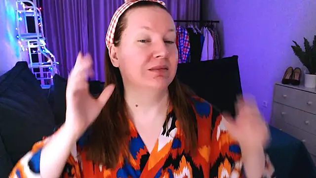 GoddessLara online show from March 11, 2025, 12:00 am