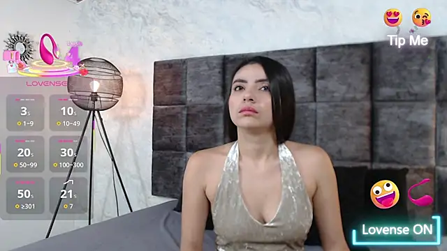 SusanRodriguez  online show from September 18, 2025, 9:07 pm