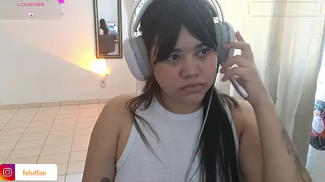 feluriana online show from November 29, 2025, 3:45 pm