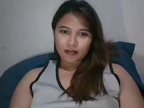Snapshot of wildsexypinay33x chatting on January 20, 2025, 3:26 am wildsexypinay33x online show from January 20, 2025, 3:26 am