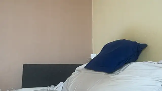 sexybooii6968 online show from November 16, 2025, 11:48 am