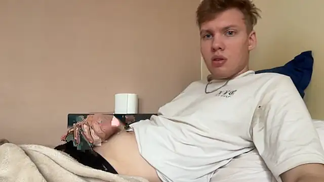 sexybooii6968 online show from September 27, 2025, 12:33 pm