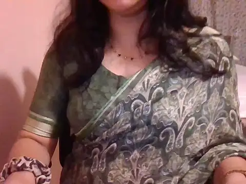 Pinky 4 online show from November 30, 2025, 10:32 pm