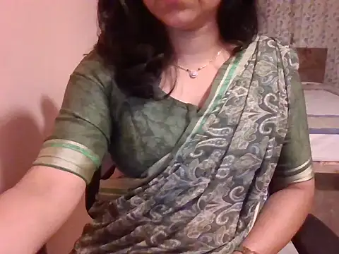 Pinky 4 online show from October 12, 2025, 12:12 am