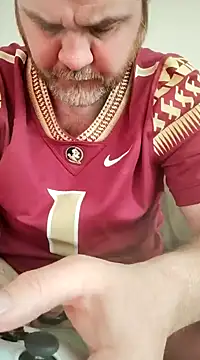 EZYves online show from December 1, 2024, 10:15 pm