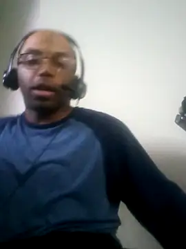 jhoneybee online show from March 13, 2025, 7:39 pm