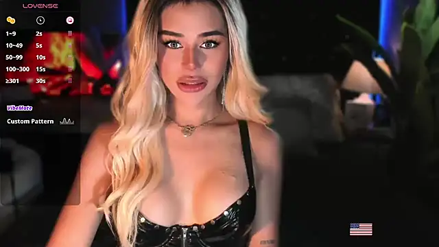 webcumgodess online show from October 14, 2025, 11:14 pm