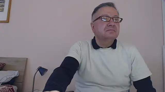 YOU6me online show from November 9, 2025, 8:40 am