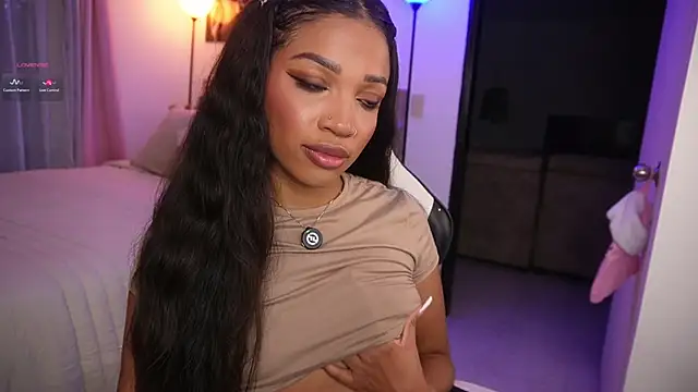 eimi space online show from November 18, 2025, 10:45 pm