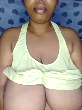 Snapshot of winterqueenx chatting on January 9, 2025, 2:33 am winterqueenx online show from January 9, 2025, 2:33 am