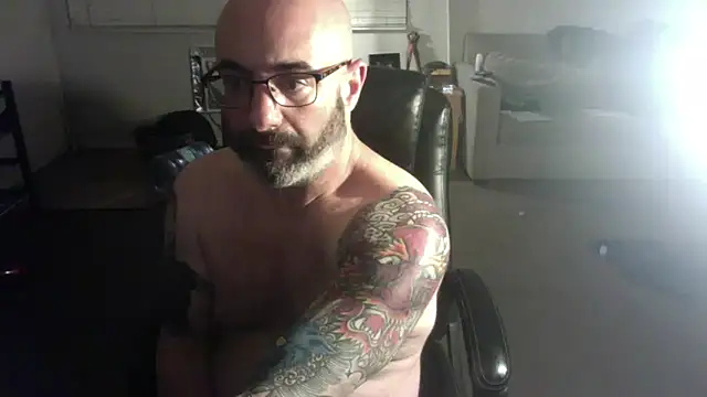 Snapshot of palidin1 chatting on February 3, 2026, 6:40 am palidin1 online show from February 3, 2026, 6:40 am