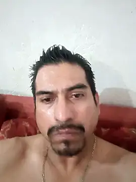 Snapshot of Felipenuevo1 chatting on January 15, 2026, 9:45 am Felipenuevo1 online show from January 15, 2026, 9:45 am