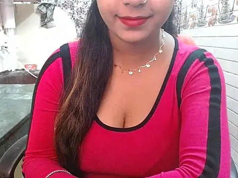 LovingPihu online show from December 2, 2025, 5:42 am