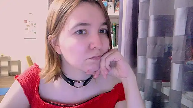 BrattyFoxyGirl online show from March 5, 2025, 2:23 pm