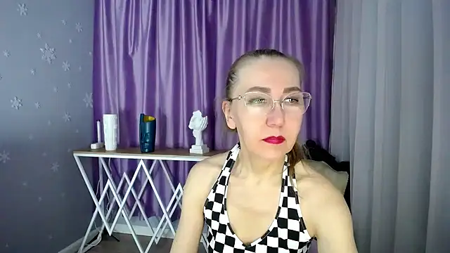 Snapshot of queen_a_n_i chatting on February 26, 2025, 9:01 am queen a n i online show from February 26, 2025, 9:01 am