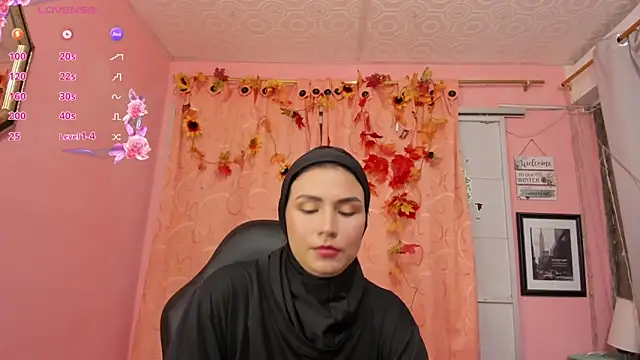 Snapshot of DarshaKhemu chatting on September 25, 2025, 8:59 pm DarshaKhemu online show from September 25, 2025, 8:59 pm