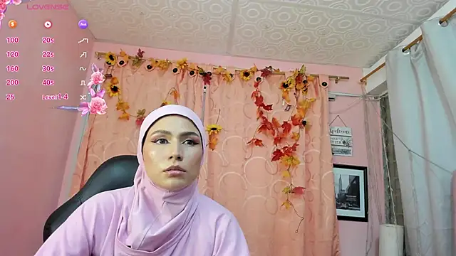 DarshaKhemu online show from November 6, 2025, 8:24 pm